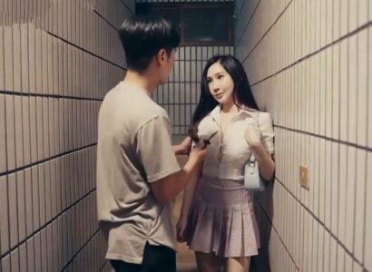 เลขานุการถูกบังคับโดยเจ้านายให้นอนกับลูกค้าเพื่อทำสัญญาให้เสร็จ
