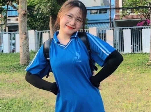 Hien Hien เพิ่งโตขึ้นมาออนไลน์เพื่อแสดงรอบ 1 รอบ 1 ของเธอ